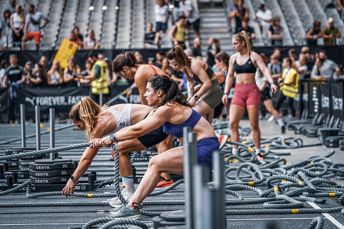 How HYROX Training at Shark Bite Fitness Improves Everyday Strength and Endurance